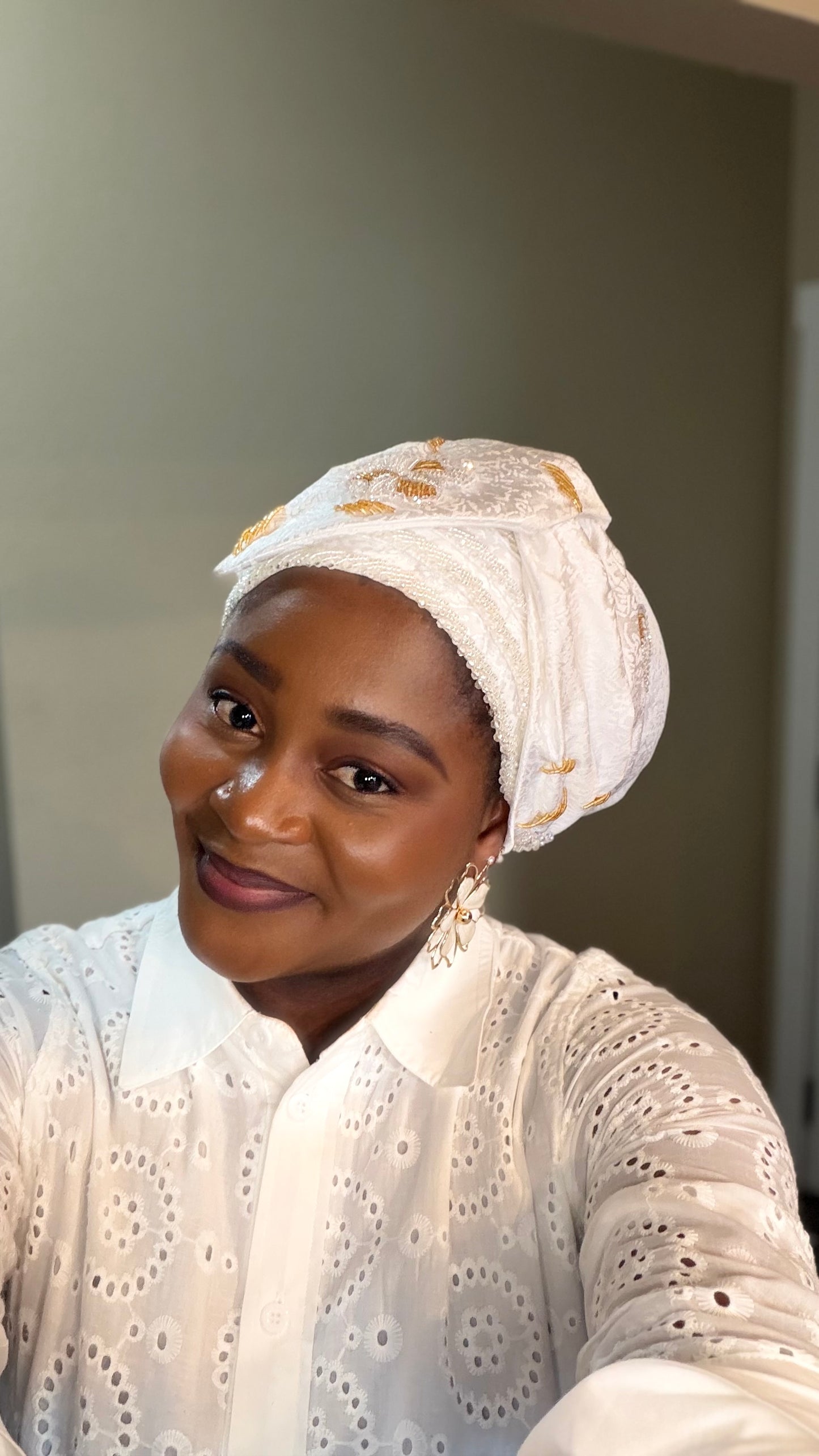 Ivory Embroidered Turban
