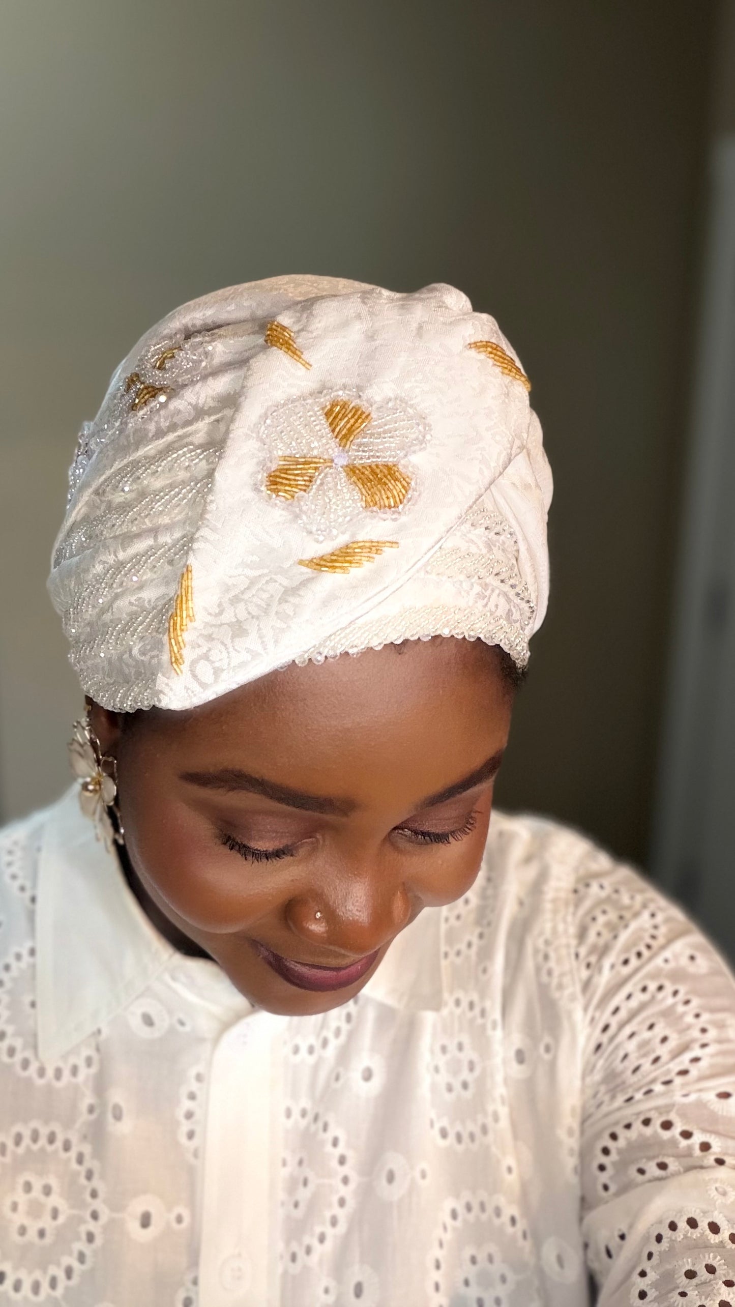 Ivory Embroidered Turban